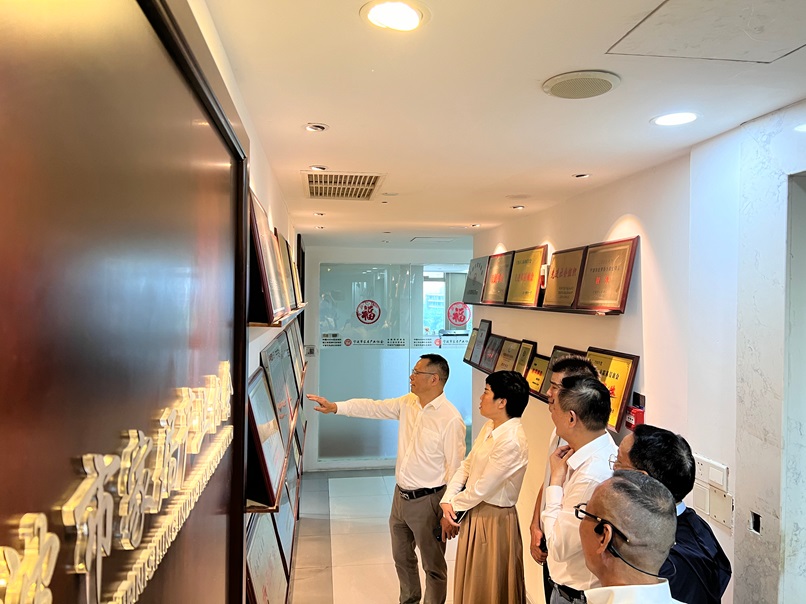 市工商联领导王建云一行 莅临我会调研指导