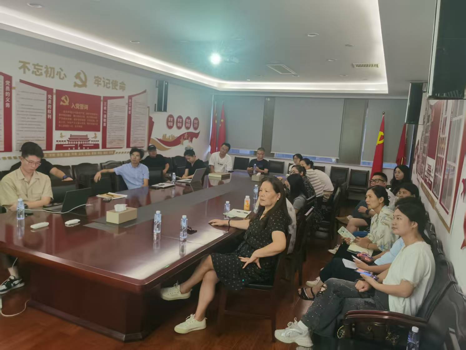 伟德电子平台举办企业合规用工研讨会